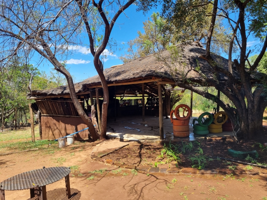 5 Bedroom Property for Sale in Swartruggens North West